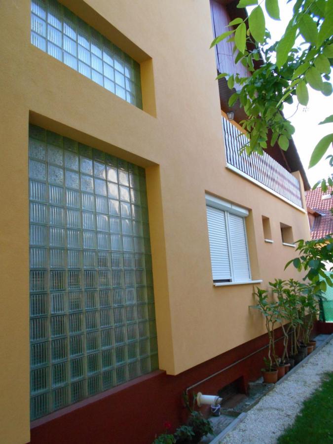 Zsuzsi Apartman Zalakaros Ngoại thất bức ảnh