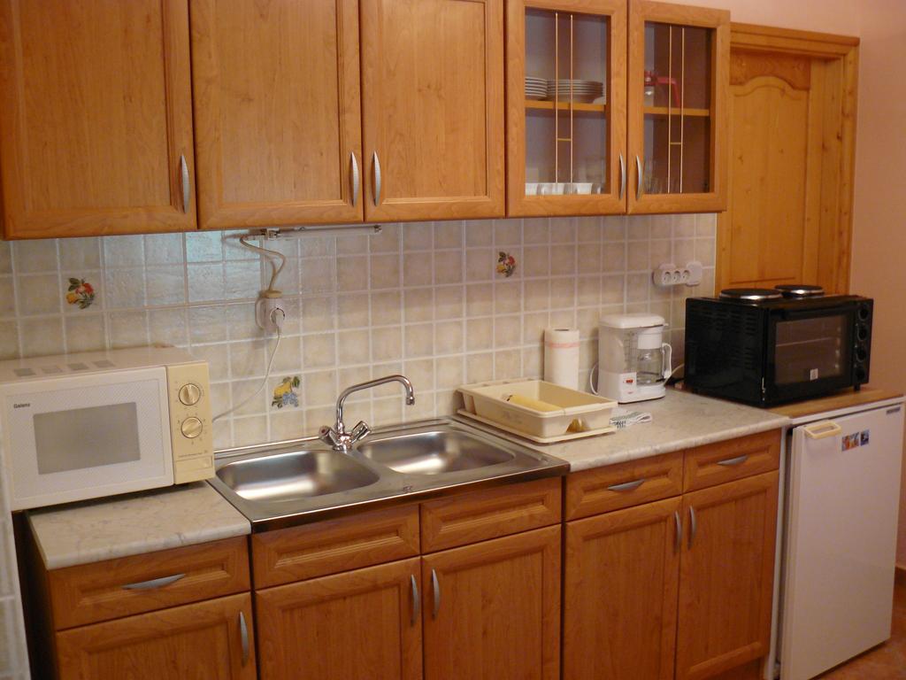 Zsuzsi Apartman Zalakaros Phòng bức ảnh