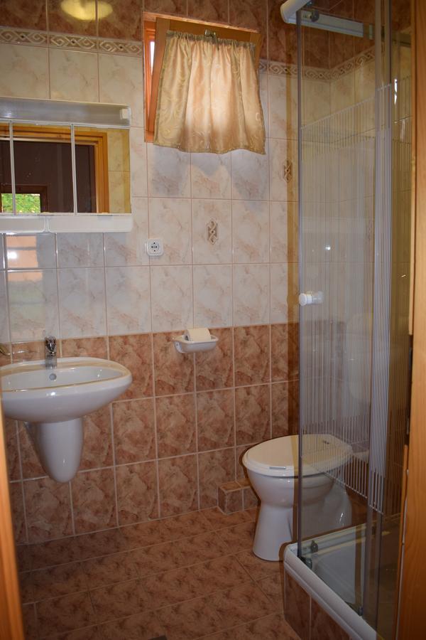 Zsuzsi Apartman Zalakaros Ngoại thất bức ảnh